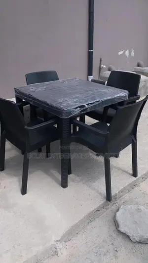 Black Strong Restaurant/Bar Set
