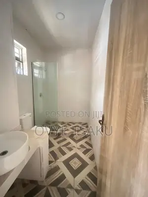 Furnished 4bdrm Duplex in Sabo / Yaba for sale