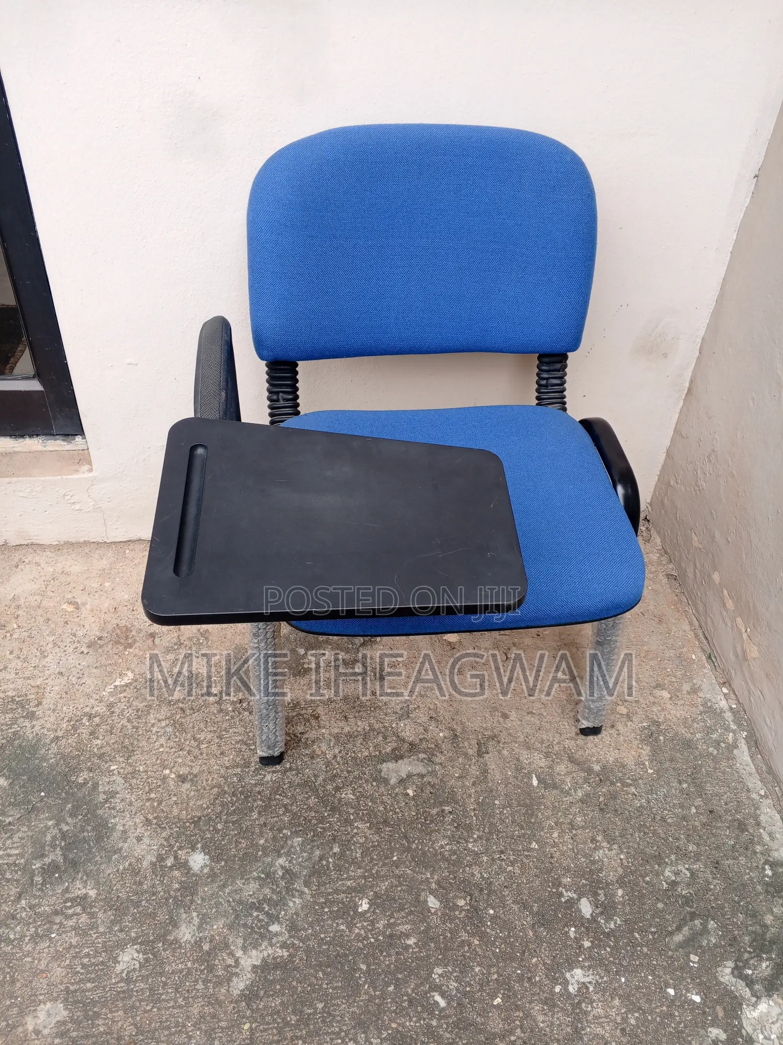 Training Chairs With Writing Tablet