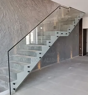 10 Mm Step Case Balcony Glass