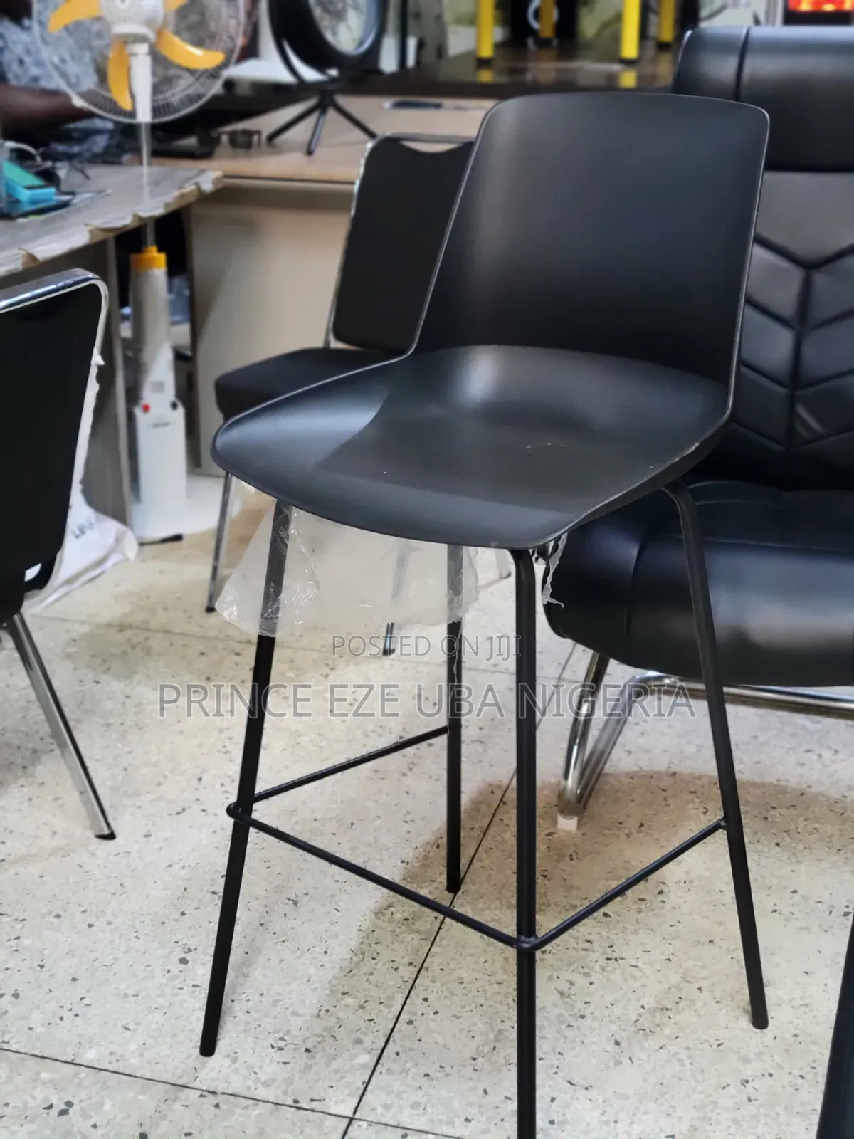 Bar / Kitchen Stool