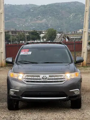 Toyota Highlander 2013 Gray