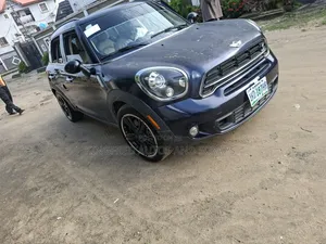 Mini Cooper 2016 Blue