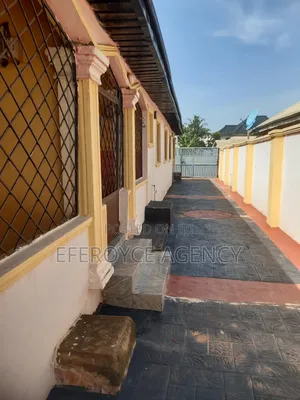 1bdrm Room & Parlour in Agbor Road Bypass, Benin City for rent