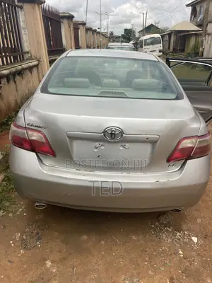 Toyota Camry LE V6 4dr Sedan (3.5L 6cyl 6AM) 2008 Silver