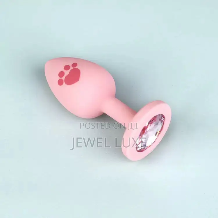 Fox Tail Cute Paw Anal Plug