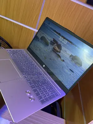Laptop HP 15 8GB Intel Core Ultra 7 eMMC 256GB
