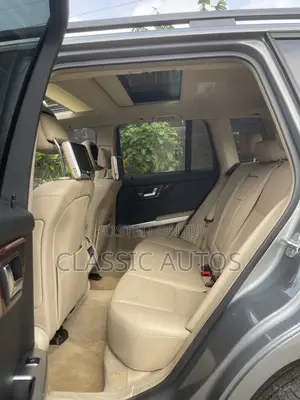 Mercedes-Benz GLK-Class 2010 Gray