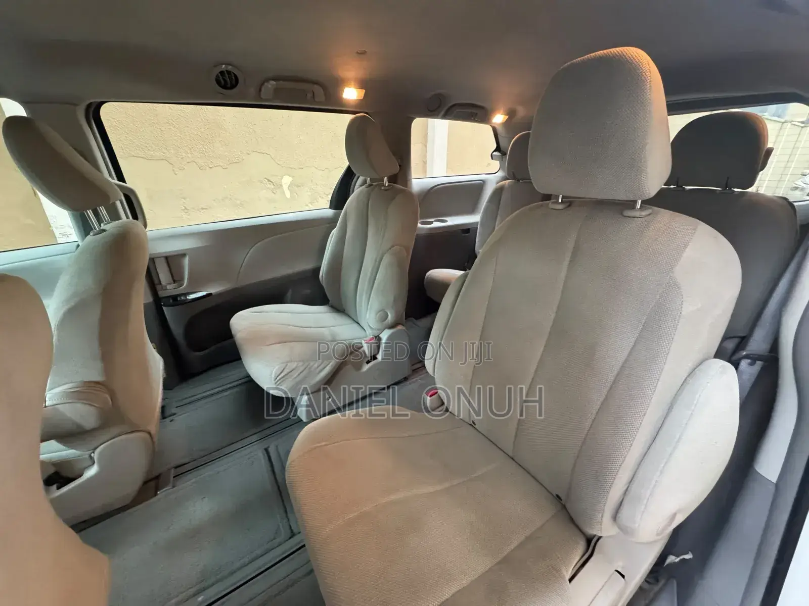 Toyota Sienna 2013 White