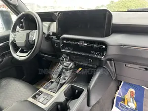 Toyota Land Cruiser Prado 2024 Gold