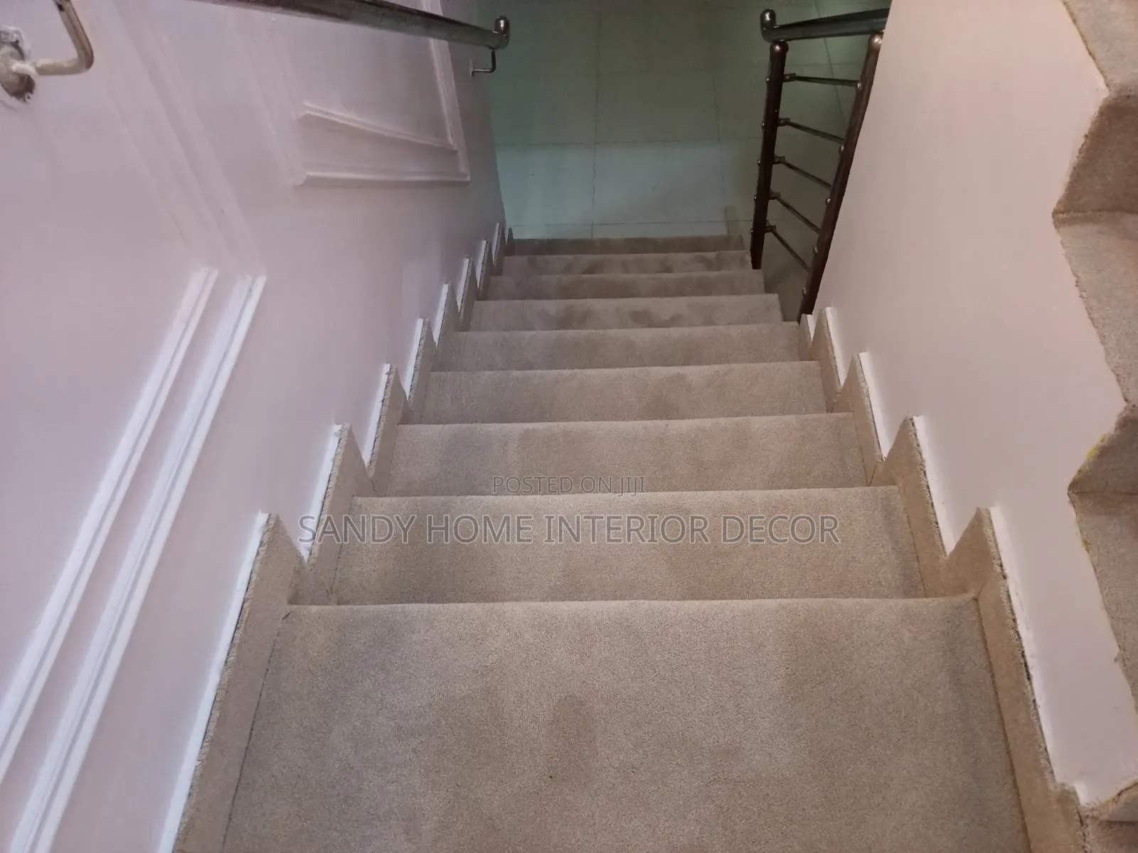 Standard Unique Staircase Rug Turkish High Quality Available