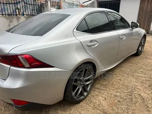 Lexus IS 2015 Silver