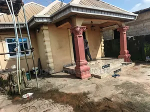 5bdrm Bungalow in Javie, Badagry / Badagry for sale