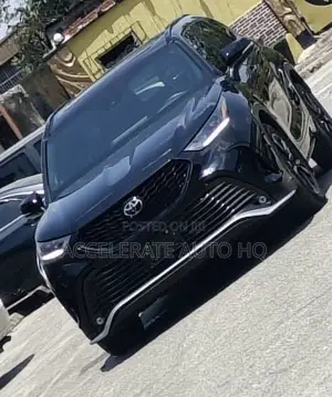 Toyota Highlander XSE 2025 Blue