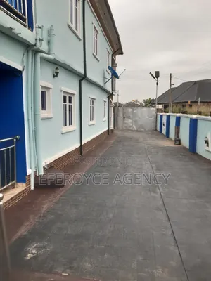1bdrm Room & Parlour in Agbor Road Bypass, Benin City for rent