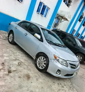 Toyota Corolla 2009 Silver