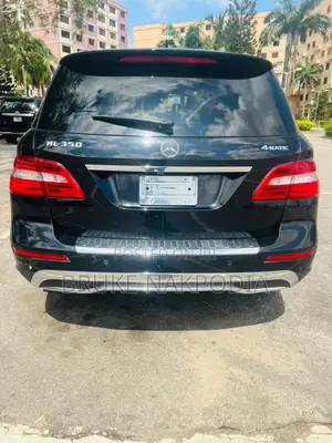 Mercedes-Benz M Class ML350 4MATIC 4dr SUV AWD (3.5L 6cyl 7A) 2015
