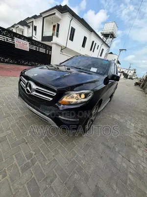 Mercedes-Benz GLE-Class GLE 350d 4MATIC 2017 Blue