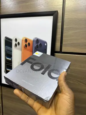 New Samsung Galaxy Z Fold4 256 GB Black