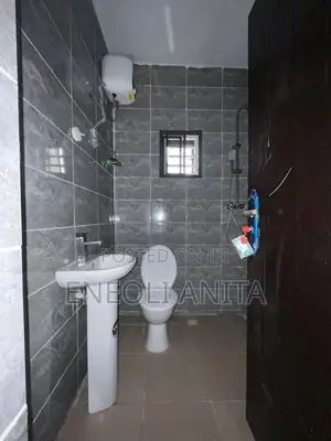 3bdrm Block of Flats in Jahi for rent