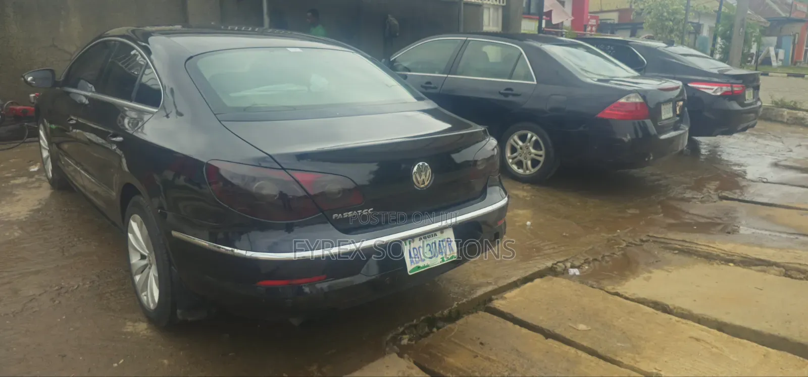 Volkswagen Passat 2011 Black