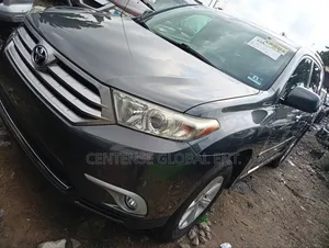 Toyota Highlander 2012 Gray