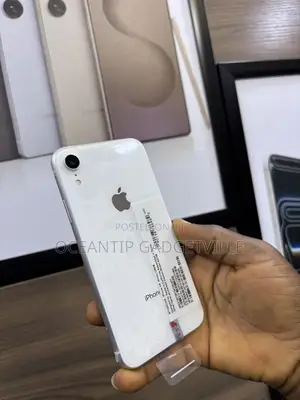 Apple iPhone XR 128 GB White