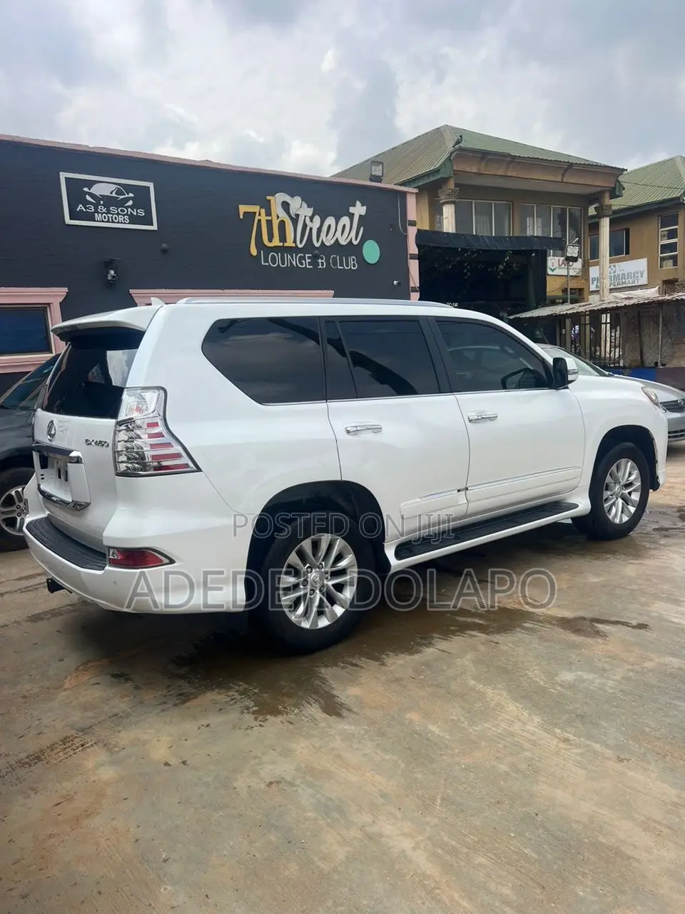 Car 2015 White