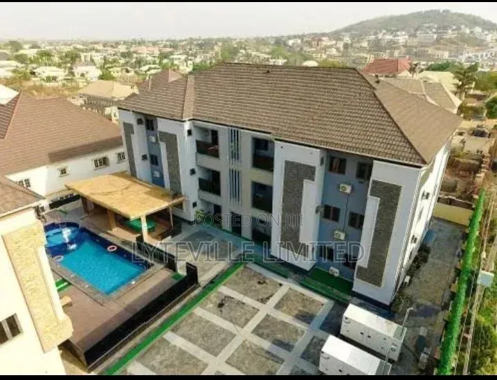Spacious 3 Bedroom Raina