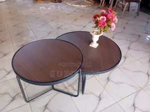 2-Piece Nesting Coffee Table Set
