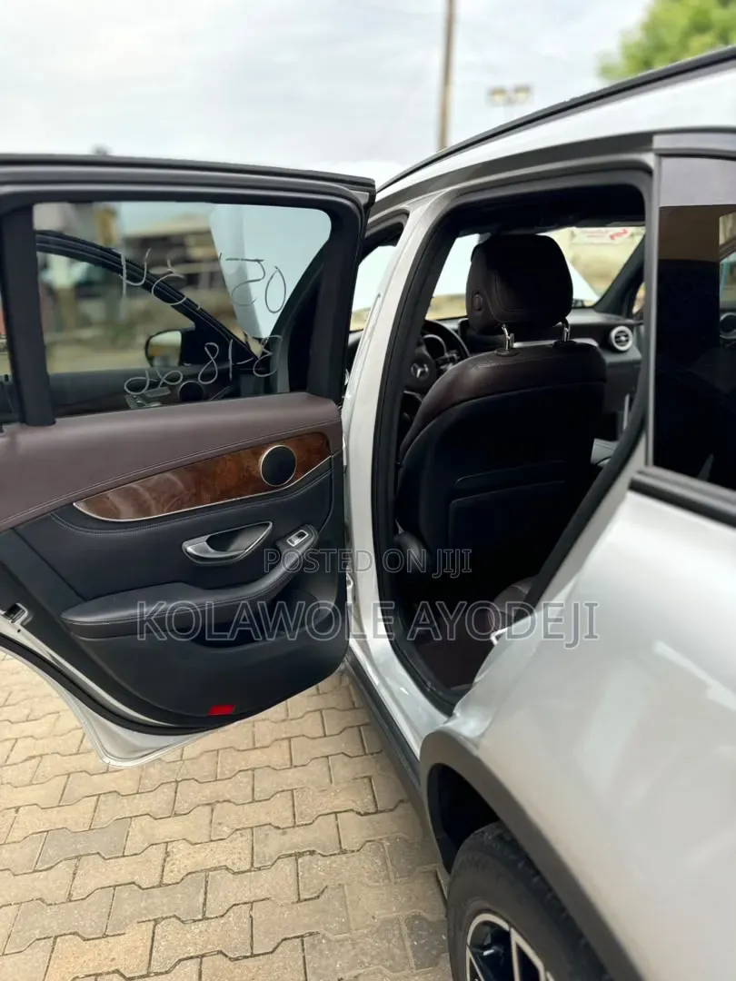 Mercedes-Benz GLC-Class 2016