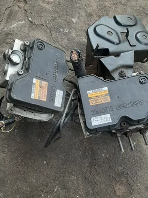 Toyota Abs Sienna 2005