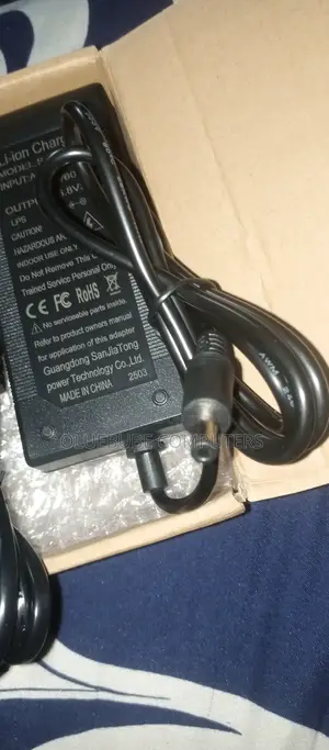 16.8v 3a Li-Ion Smart Charger