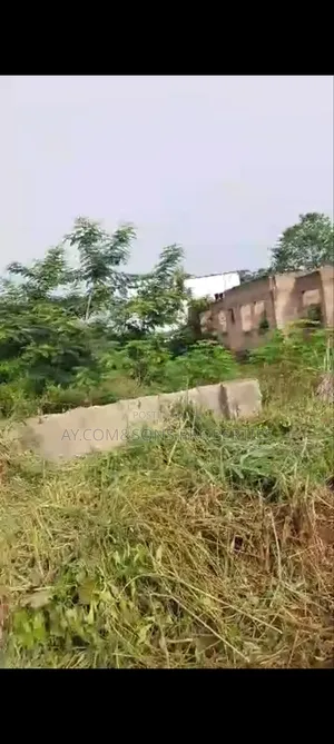 4bdrm Bungalow in Skyview Estate, Benin City for sale