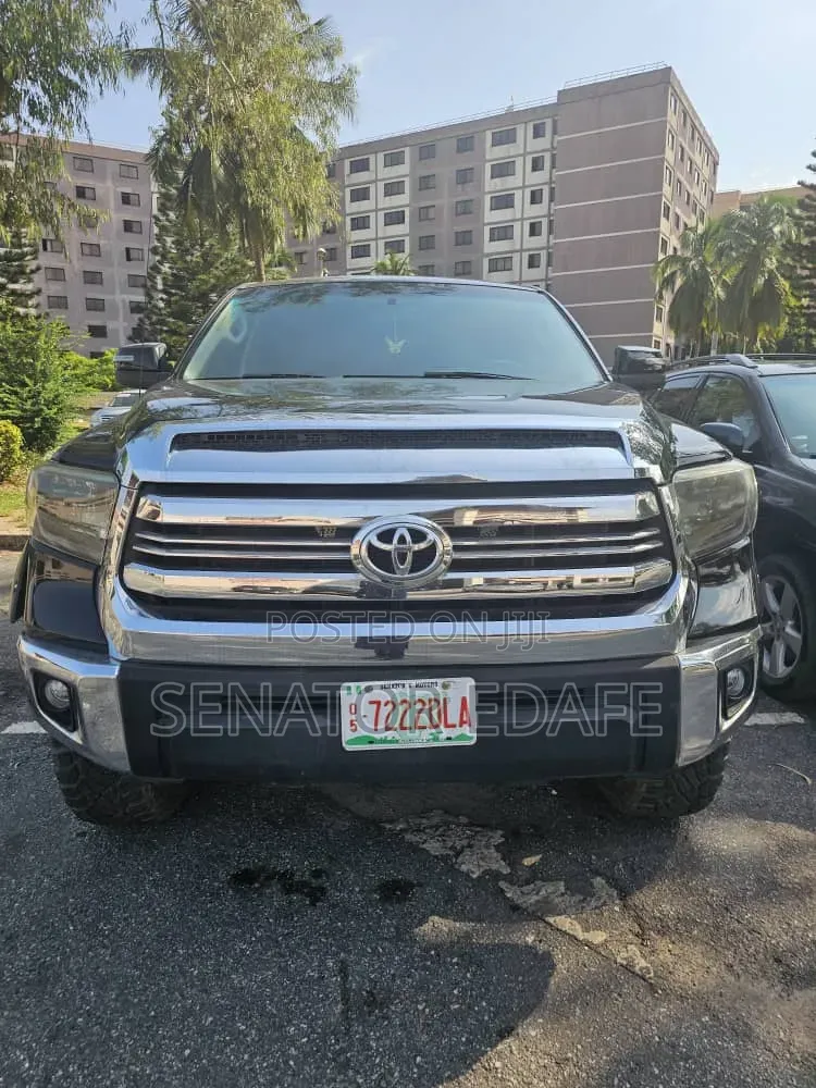 Toyota Tundra 2008 Black