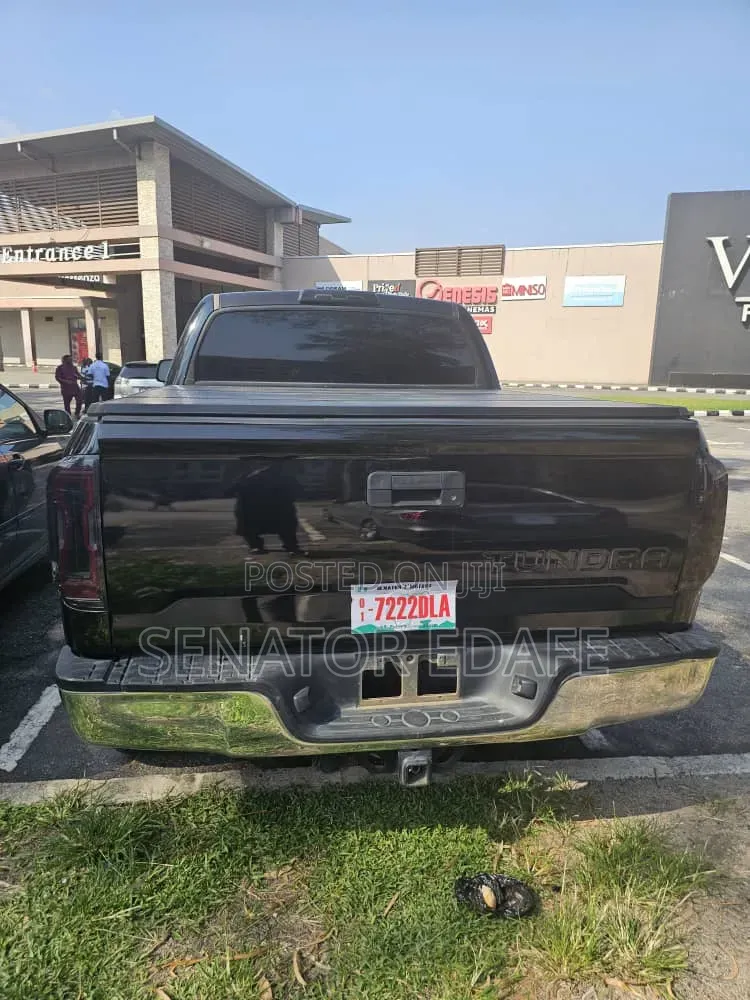 Toyota Tundra 2008 Black