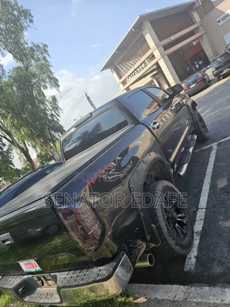Toyota Tundra 2008 Black