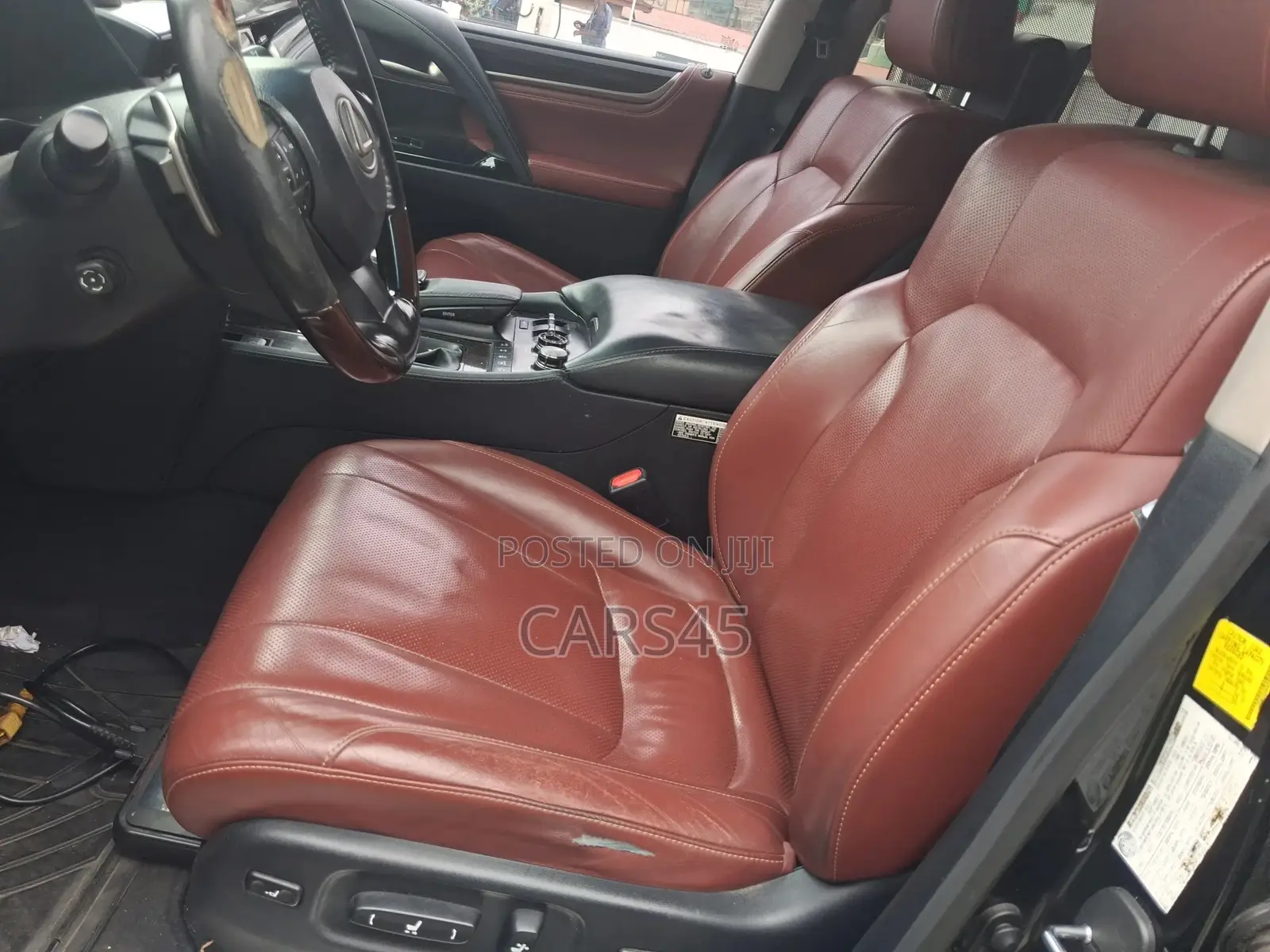 Lexus LX 2016 Black