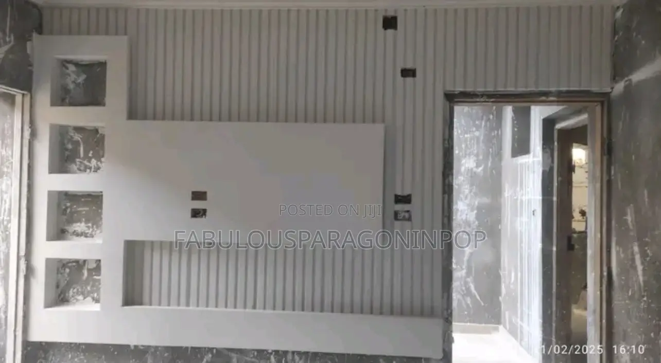 Fabulous Paragon In Polystyrene