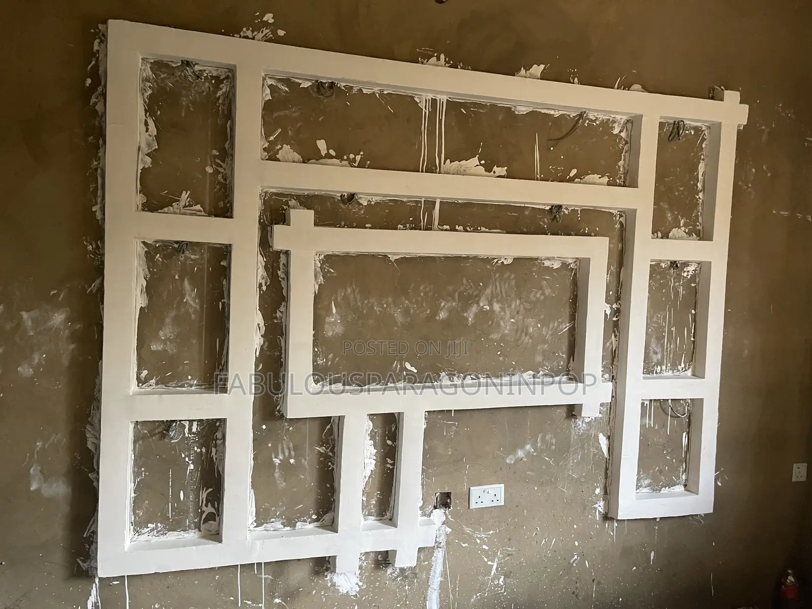 Fabulous Paragon In Polystyrene