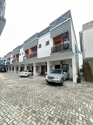Furnished 3bdrm Townhouse/Terrace in Ikota Villa, Lekki for sale