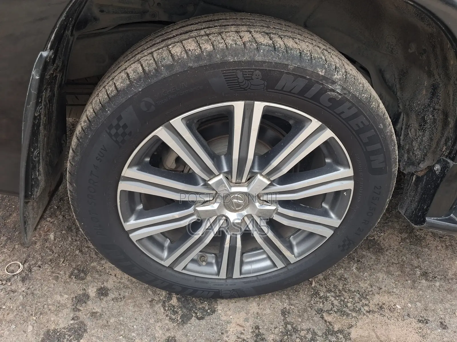 Lexus LX 2016 Black