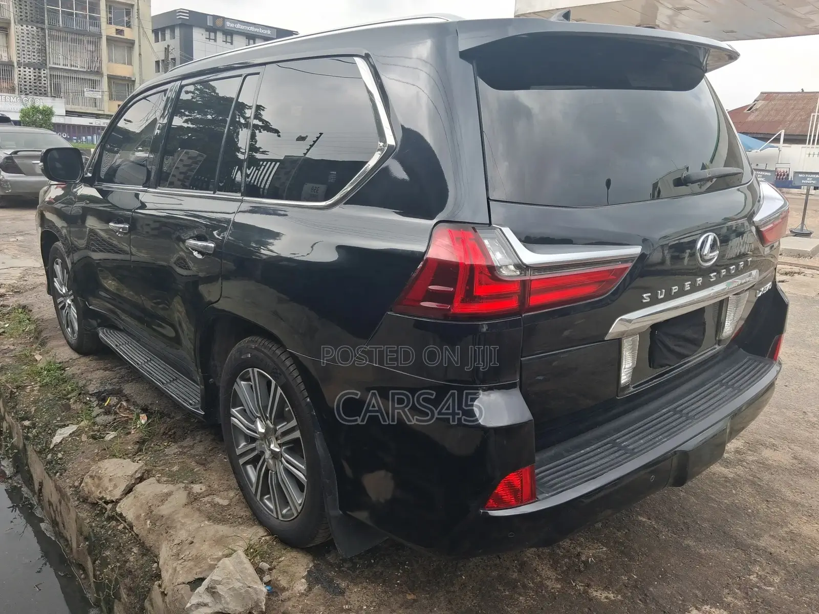 Lexus LX 2016 Black