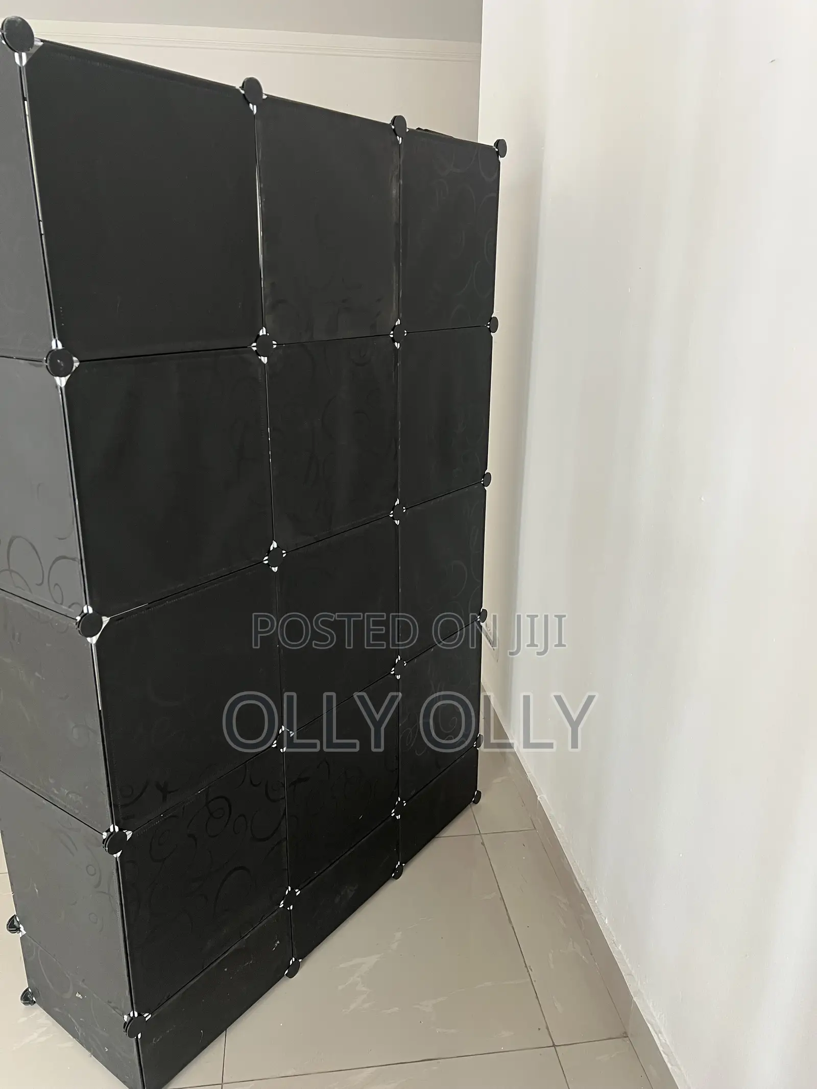 Canvas Wardrobe