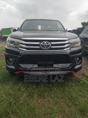Toyota Hilux 2015 Black
