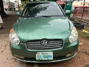 Hyundai Accent 2005 Green