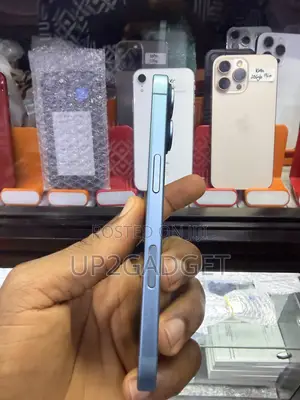 Apple iPhone 16 128 GB Blue