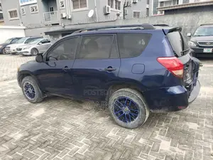 Toyota RAV4 2007 Blue