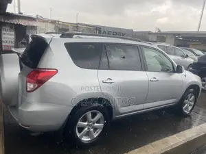 Toyota RAV4 2.4 2008 Silver