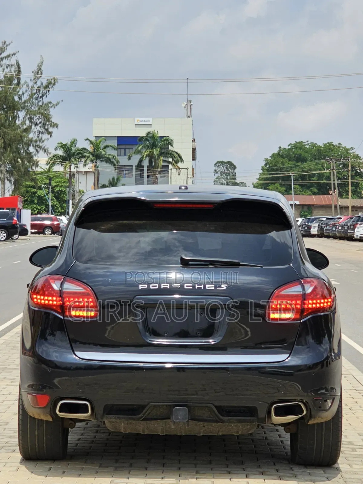 Porsche Cayenne 2012 Black